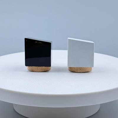 কেনা Black/white zinc alloy perfume cap Square cap অনলাইনে উৎপাদন